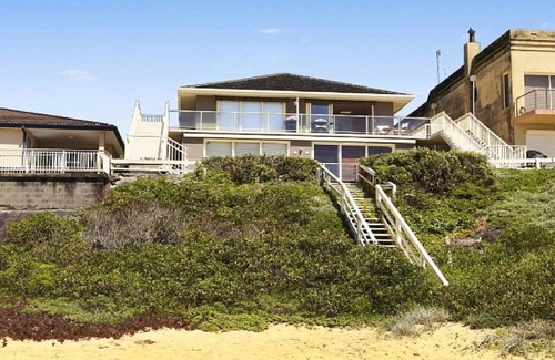 Wamberal Apartamento | EN LA PLAYA # 13, FRENTE AL MAR, INCREÍBLES VISTAS AL OCÉANO