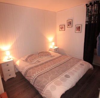 Saint-Regnobert-de-la-Cote-de-Nacre Apartamento | On The Beach