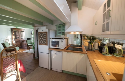 Pontaillac Apartamento | En la playa de Pontaillac duplex con encanto 62 m², acceso a la piscina.