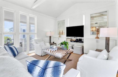 Seaside Casa | On the Beach