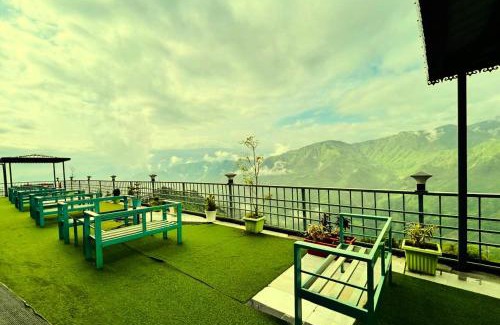 Mussoorie Hotel | On The Edge Hotel & Resort - A Peaceful Hidden Resort