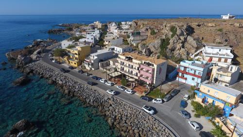 Palaiochora Hotel | On The Rocks