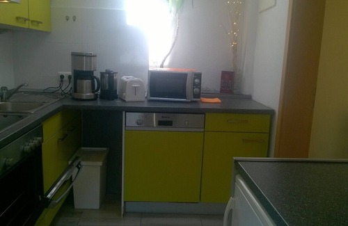 Meiderich Apartamento | On the Ruhr with private entrance (pet-friendly)
