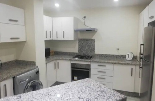 Tangier Apartamento | On the seafront, 3 bedroom 2 bathroom apartment, swimming pool, private parking