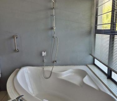 Riebeek Kasteel Casa | On The Square Accommodation