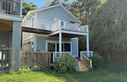 Wadmalaw Island Casa | On the Water private getaway on Johns Island. Just minutes away from downtown!