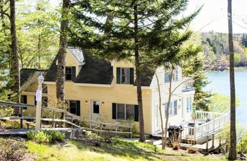 Harpswell Casa | On Top of the Sea North Harpswell House