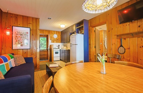 Presque Isle Cabina | On Water! Minutes from WinMan! Full Kitchenette!