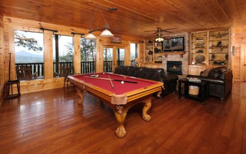 Sevierville Villa | Once Upon A View