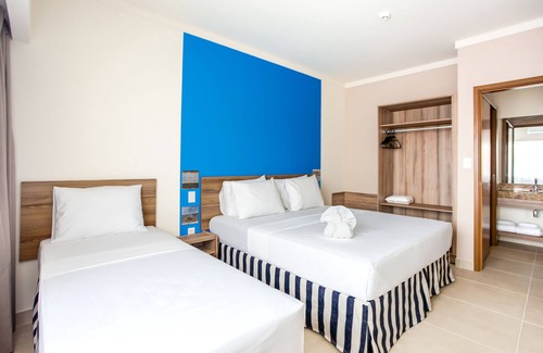 Puerto Seguro Center Hotel | Ondas Praia Resort by WAM Experience