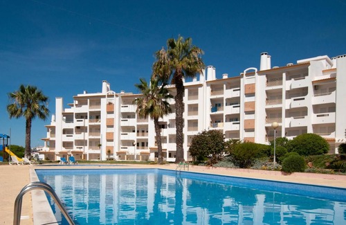 Correeira Apartamento | Ondas Verdes Ocv - Central Pool Tenis Court