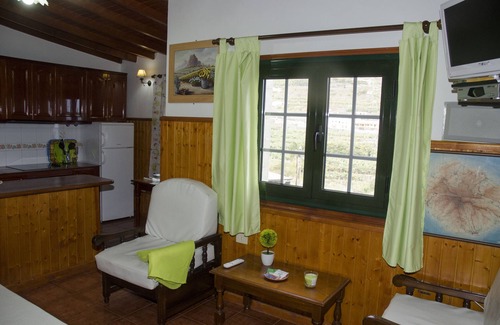 Hermigua Villa | CASA RURAL ONDINA "B" WIFI GRATIS Y PISCINAS NATURALES