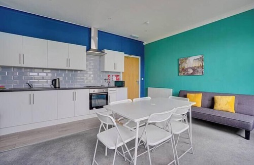 Berwick-upon-Tweed Apartamento | One Bed Apartment - Homesly Guest Room