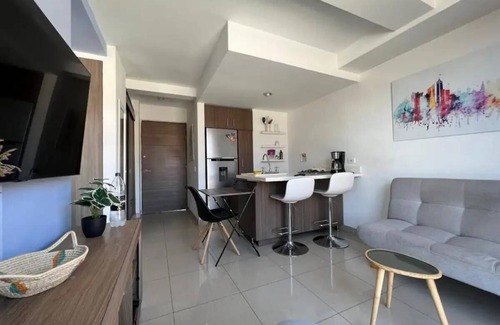 Suramericana Apartamento | One Bed Apartment with amazing views of Medellin