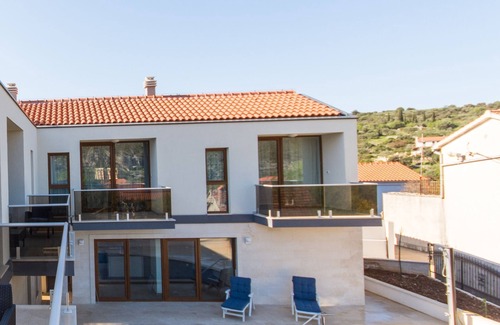 Veliki Drvenik Apartamento | Apartamento de una habitación con terraza y vista al mar Drvenik Veliki, Drvenik (A-16377-d)