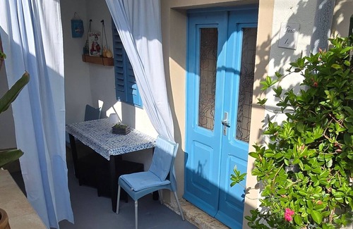 Veli Losinj Apartamento | Apartamento de una habitación con una terraza Veli Losinj, Losinj (A-19196-a)