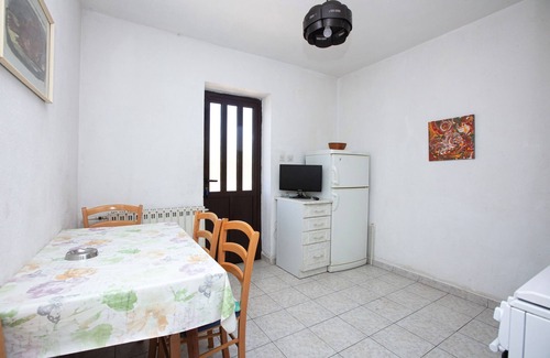 Podglavica Apartamento | Apartamento de una habitación en la playa Stupin Celine, Rogoznica (A-21043-b)