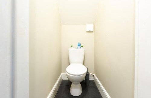 Stanmore Apartamento | One Bedroom Apartment By Brookland Stays Serviced Accommodation Short Lets London With Free WiFi