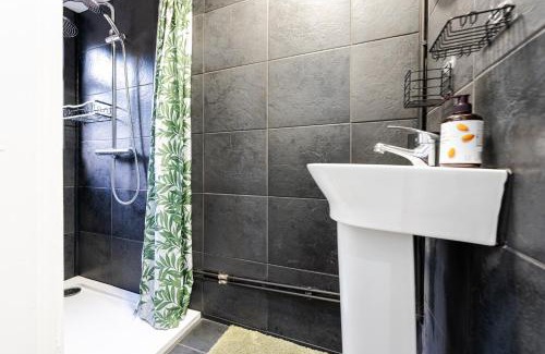Stanmore Apartamento | One Bedroom Apartment By Brookland Stays Serviced Accommodation Short Lets London With Free WiFi