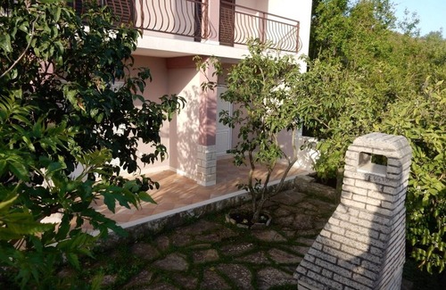 Loviste Apartamento | Apartamento de una habitación con terraza y vista al mar Loviste, Peljesac (A-18656-c)