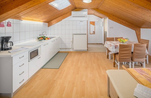 Zambratija Apartamento | Apartamento de una habitación en la playa Zambratija, Umag (A-2557-b)