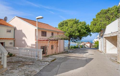 Primosten Burnji Apartamento | One-Bedroom Apartment In Primosten