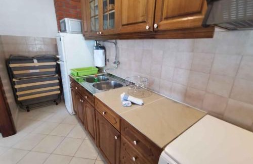 Vinisce Apartamento | One-Bedroom Apartment in Vinisce I