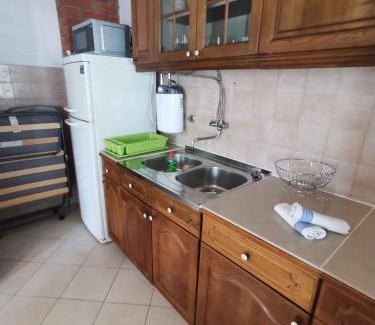 Vinisce Apartamento | One-Bedroom Apartment in Vinisce I