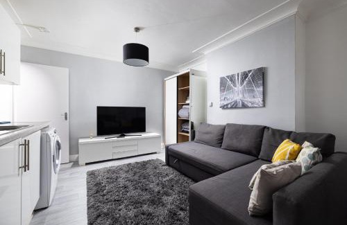 Brent Cross Apartamento | One Bedroom Apartment opposite Brent Cross station