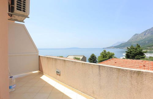 Gradac Apartamento | Apartamento de una habitación con balcón y vista al mar Gradac, Makarska (A-21172-b)