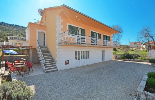 Marina Apartamento | Apartamento de una habitación con aire acondicionado Marina, Trogir (A-11554-a)