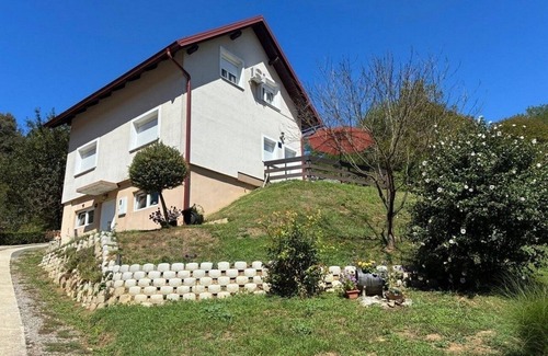 Tuheljske Toplice Apartamento | One bedroom apartment with terrace Tuheljske Toplice, Zagorje (A-24875-a)