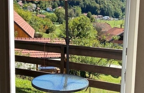 Tuheljske Toplice Apartamento | One bedroom apartment with terrace Tuheljske Toplice, Zagorje (A-24875-a)