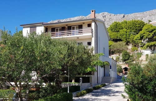 Duce Apartamento | Apartamento de una habitación con balcón y vista al mar Duce, Omis (A-2821-c)