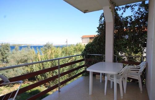 Kraj Apartamento | Apartamento de una habitación con terraza y vista al mar Kraj, Pasman (A-8247-e)