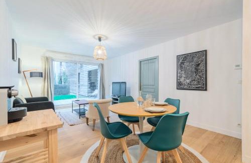 Croix Apartamento | One bedroom apartment with parking & terrace