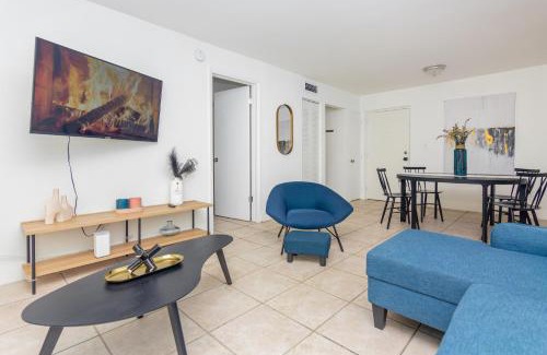 Edgewater Apartamento | One Bedroom Apartment - with Parking & Balcony - Heart of Wynwood