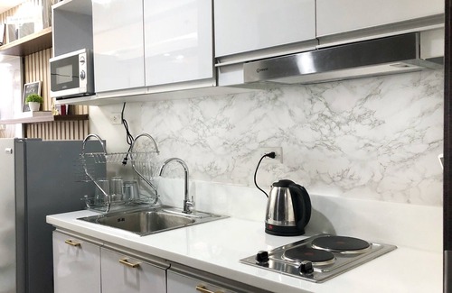 San Antonio Apartamento | One Bedroom Balcony With Great Location and Value
