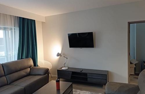 Kitisuru Apartamento | One Bedroom Furnished Apartment at Enaki Resort Near Village Market