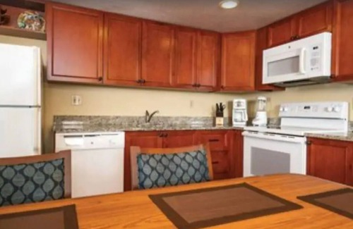 Wailua Complejo | One Bedroom Garden View at Kauai Coast Available 12/23-12/30/2024