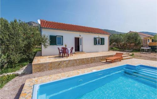 Sibenik Casa | One-Bedroom Holiday Home In Donje Polje