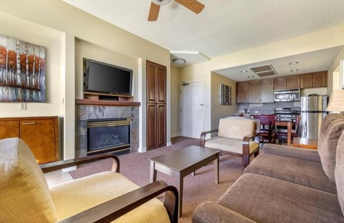 Tahoe Meadows Complejo | ONE BEDROOM LAKE VIEW@Hilton Vacation Club Lake Tahoe Resort Sout