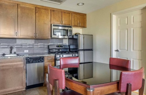 Tahoe Meadows Complejo | ONE BEDROOM LAKE VIEW @Hilton Vacation Club Lake Tahoe Resort South