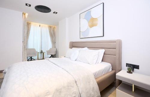 Cantonments Apartamento | One Bedroom Luxury Apartment at The Diamond in the City