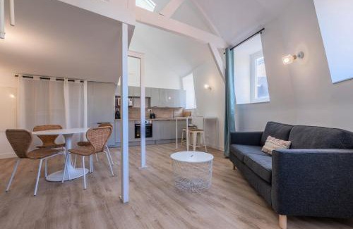 Tourcoing Apartamento | One bedroom mezzanine apartment, with parking