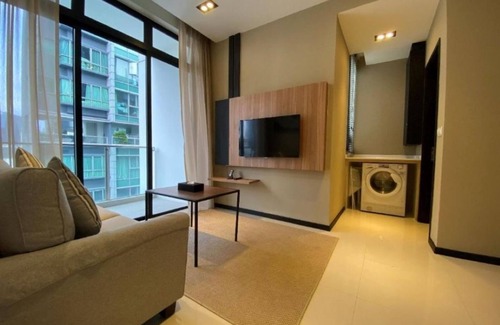 Thomson Road Apartamento | One Bedroom Premier with Balcony, 800m from Novena MRT