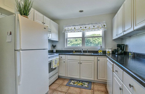 Mars Hill Apartamento | One block from Mars Hill University and downtown Mars Hill, NC