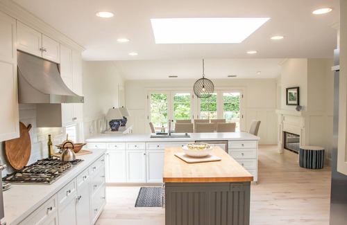 Western Malibu Casa | 4/3 Classic California Vibe-A Chic Zuma Beach Home-Clean / Spacious