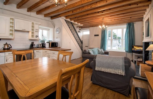 Dolwyddelan Cabaña | One Bron Derw - Dos Habitaciones Casa Rural, Capacidad 4