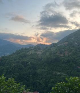 Adjara Chalet De Esquí | One day in the village/ერთი დღე სოფელში